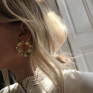 Summer sale PLS  BUY- moving !!!!